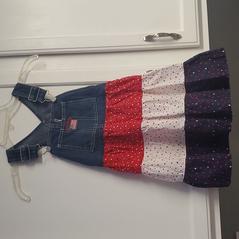 Osh Kosh B'gosh jumper dress. Size 5